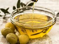 How to Fight Heart Attacks with Superfoods 5 2025 Extra Virgin Olive Oil